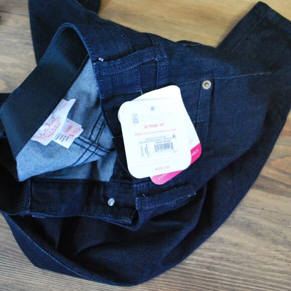 NWT Isabel Maternity by Ingrid+Isabel Dark Wash Stretch Jegging Jeans - Picture 7 of 7